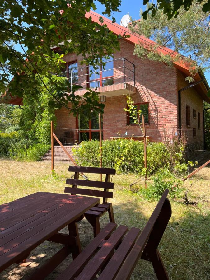 Villa Dom Pod Glogami à Szczytno  Extérieur photo