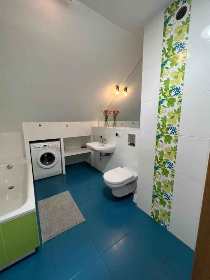 Villa Dom Pod Glogami à Szczytno  Extérieur photo
